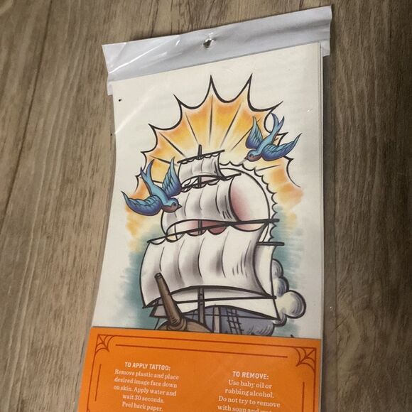 NEW Pirate halloween costume makeup & temporary tattoos Adult use - Picture 3 of 4